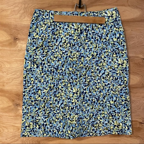 Talbots Dresses & Skirts - talbots petite womens sz 8 petite colorful  pencil skirt
